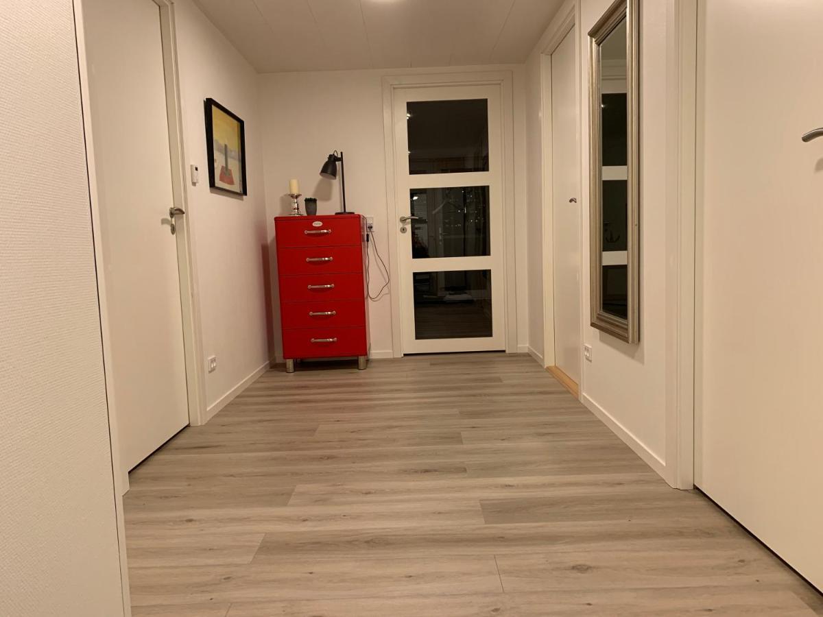 Spacious Apartment On N.P.Gota 8A, Klaksvik Klaksvík Exterior foto
